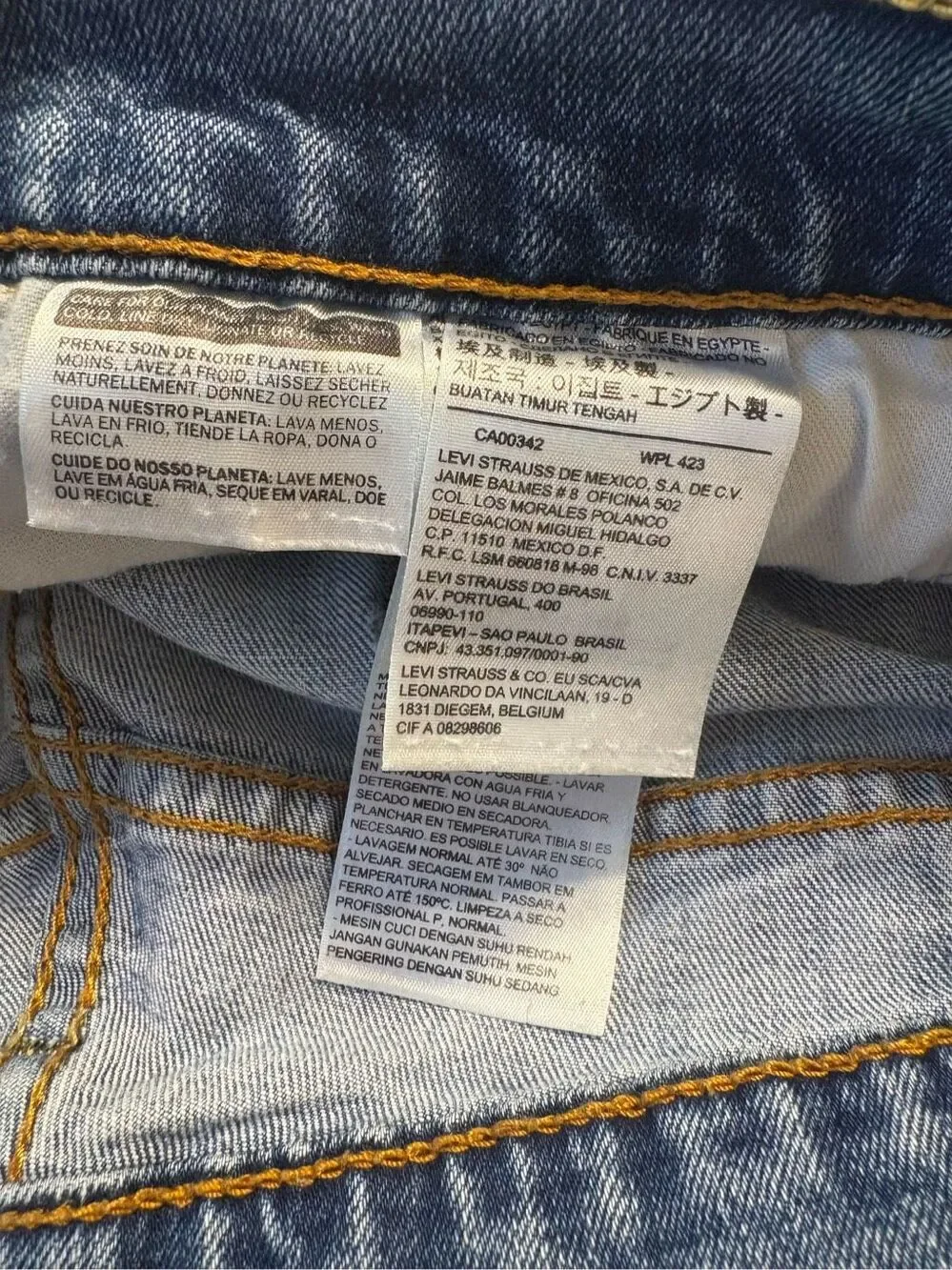 Levi's 505 Men's Slim Straight Fit Light Wash Denim Blue Jeans 36Wx30L 36x30